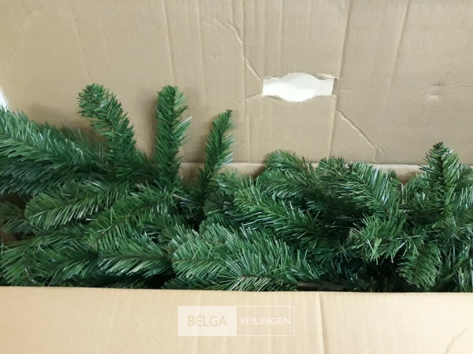 1 x Hoek kerstboom 1,5 M groen – foto 3 – kavel bij Belga Veilingen, Oudsbergen