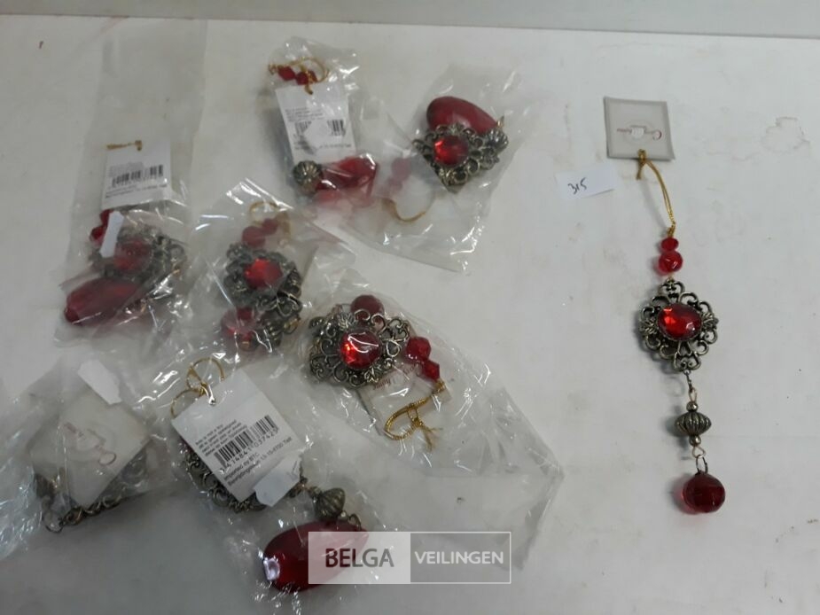 8 x Hangdeco rode kralen 15 cm – foto 2 – kavel bij Belga Veilingen, Oudsbergen