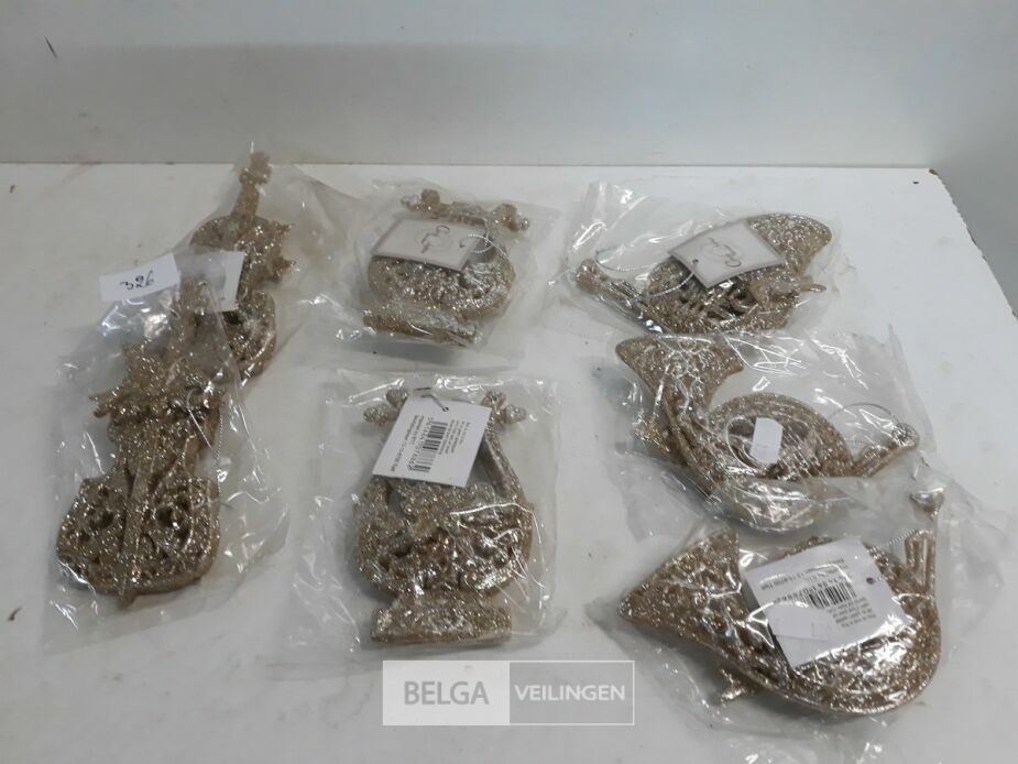 7 x Hangdeco muziekinstrument goud glitter 3 assorti – foto 2 – kavel bij Belga Veilingen, Oudsbergen