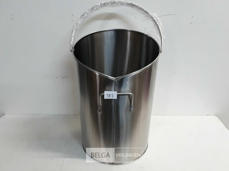 1 x Kolen of pellet emmer 40 cm mat – foto 2 – kavel bij Belga Veilingen, Oudsbergen