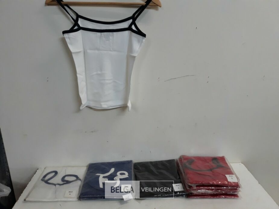 12 x Topje L mix kleuren – foto 2 – kavel bij Belga Veilingen, Oudsbergen