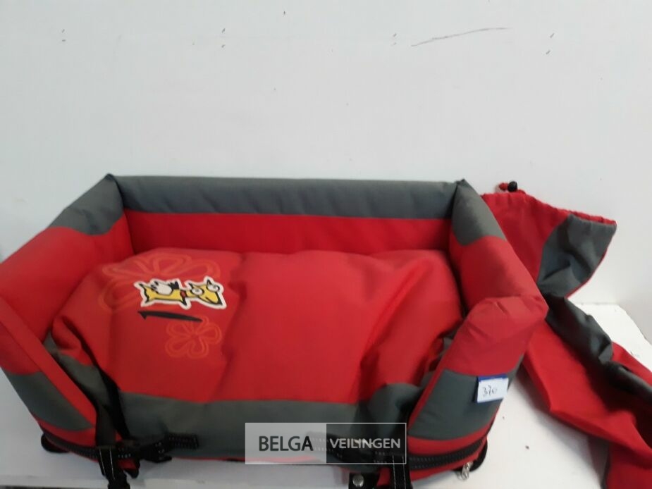 1 x Honden reis bed 35x60 cm in opbergzak – foto 2 – kavel bij Belga Veilingen, Oudsbergen