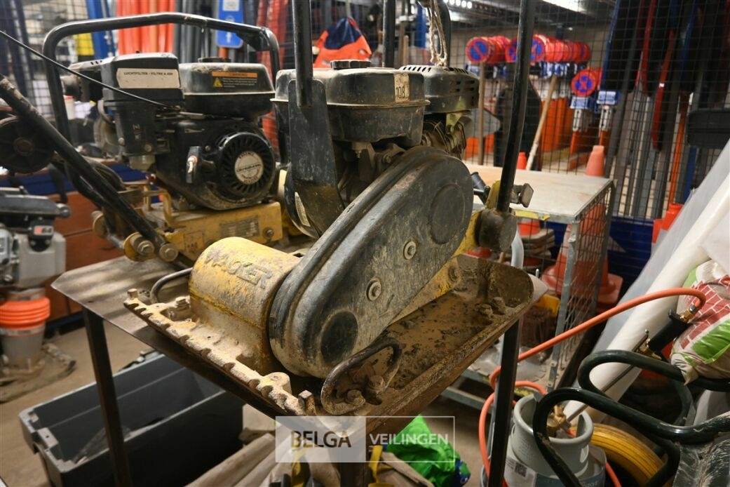 Drillplaat WACKER – foto 4 – kavel bij Belga Veilingen