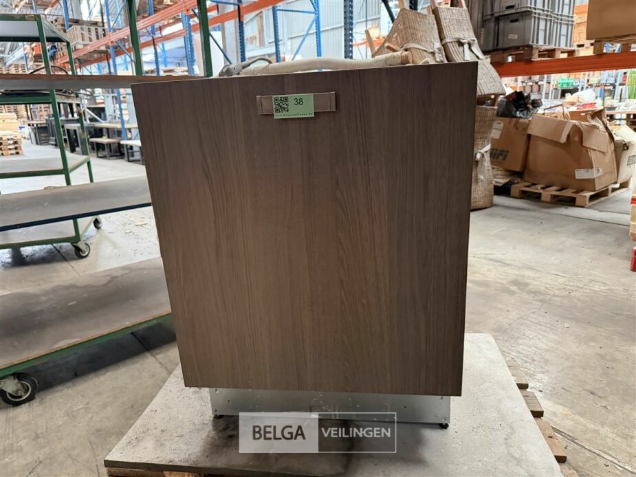 WHIRLPOOL afwasmachine – foto 6 – kavel bij Belga Veilingen, Lummen