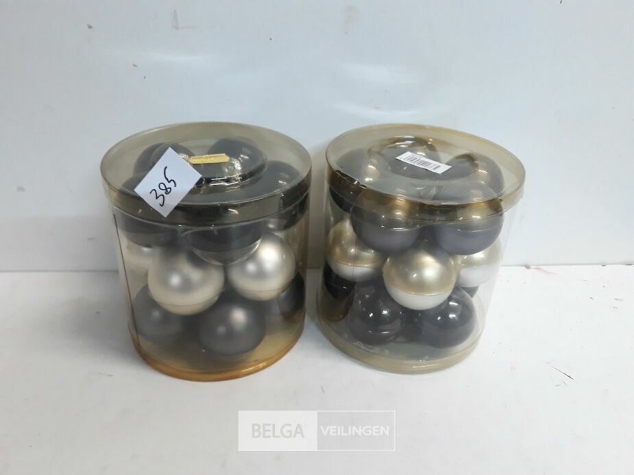 2 x Kerstballen glas 15 stuks grijs/zilver/zwart – foto 2 – kavel bij Belga Veilingen, Oudsbergen