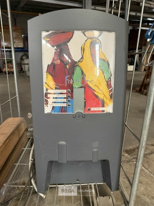 KEMA IEV koffiemachine – foto 2 – kavel bij Belga Veilingen, Lummen