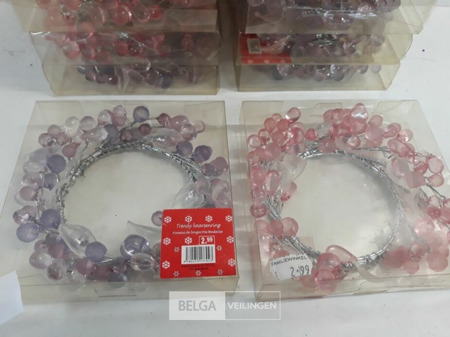 12 x Kaarsring mix roze/paars – foto 4 – kavel bij Belga Veilingen, Oudsbergen