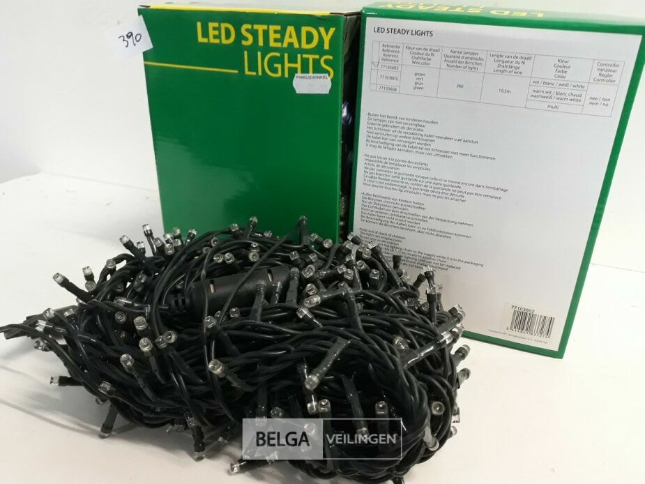 4 x Kerstverlichting LED 360 L helder wit – foto 3 – kavel bij Belga Veilingen, Oudsbergen