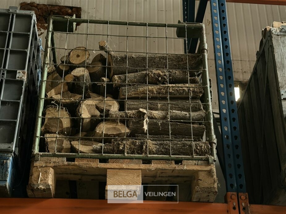 1 Palletbox hard hout – foto 2 – kavel bij Belga Veilingen, Lummen