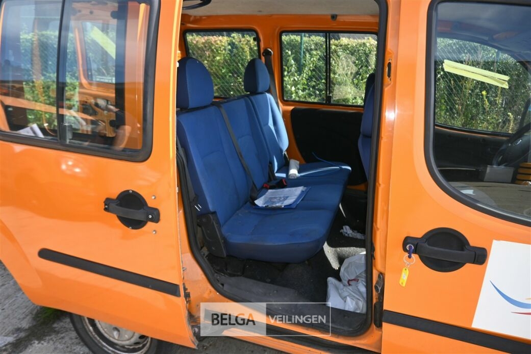 Lichte vracht FIAT Doblo – foto 7 – kavel bij Belga Veilingen