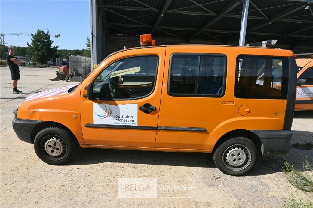 Lichte vracht FIAT Doblo – foto 15 – kavel bij Belga Veilingen