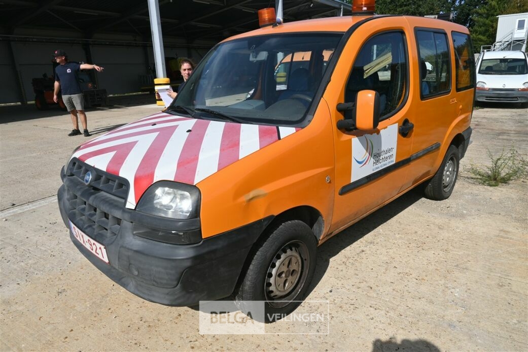 Lichte vracht FIAT Doblo – foto 16 – kavel bij Belga Veilingen