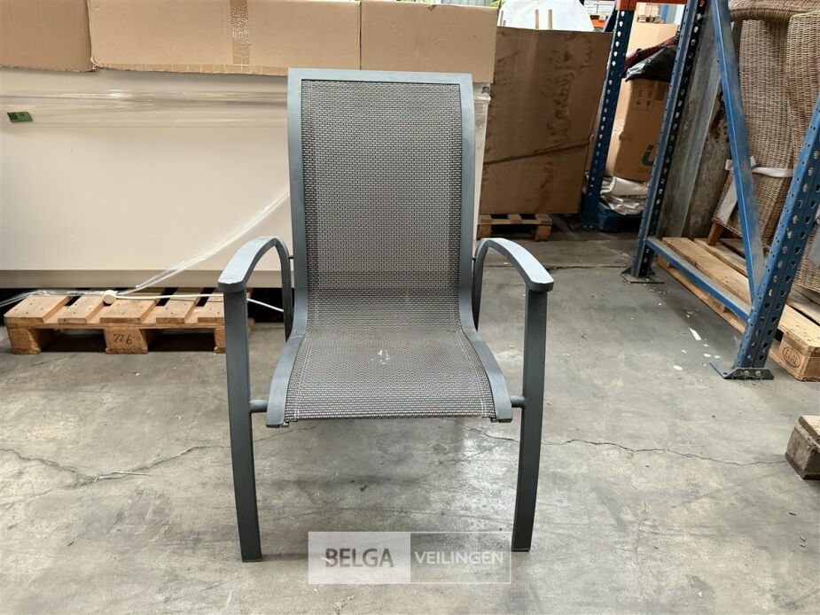± 6 Alu stoelen – foto 2 – kavel bij Belga Veilingen, Lummen