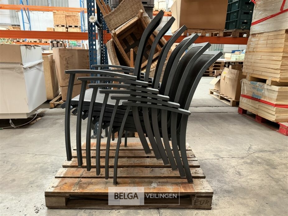 ± 6 Alu stoelen – foto 4 – kavel bij Belga Veilingen, Lummen
