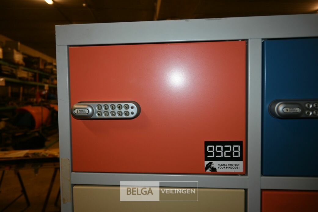 2x Lockerkasten – foto 4 – kavel bij Belga Veilingen