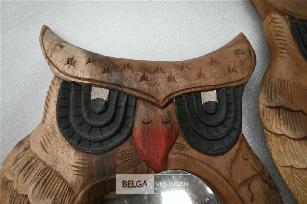 ± 6x Houten uilenspiegels – foto 4 – kavel bij Belga Veilingen, Lummen