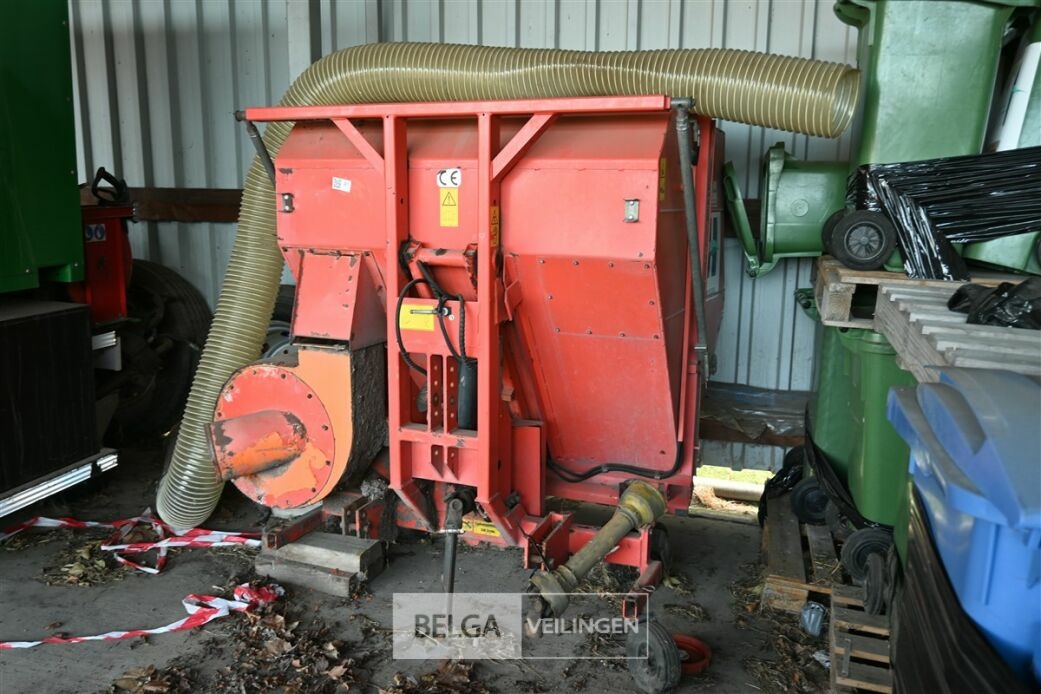 Opvangbak voor achter tractor – foto 3 – kavel bij Belga Veilingen