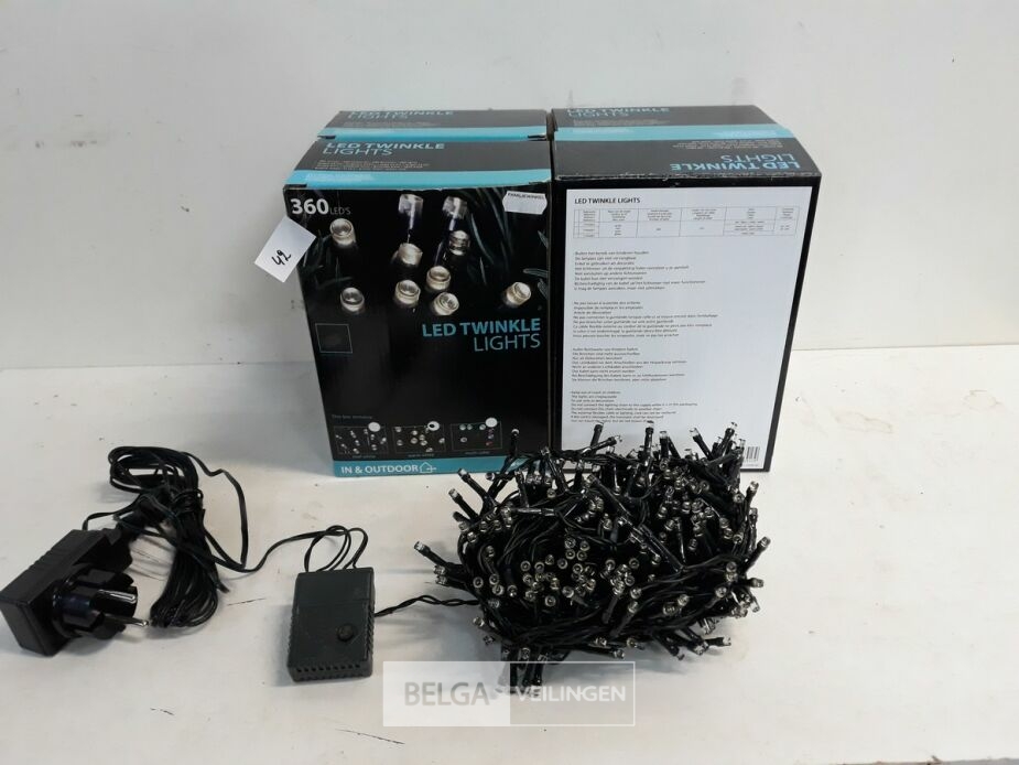 4 x Kerstverlichting met controler LED 360L warm wit – foto 2 – kavel bij Belga Veilingen, Oudsbergen