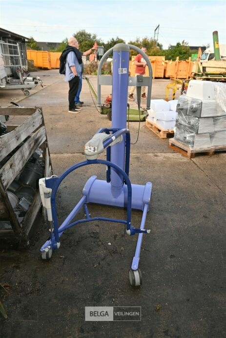 MAXI MOVE tillift – foto 3 – kavel bij Belga Veilingen