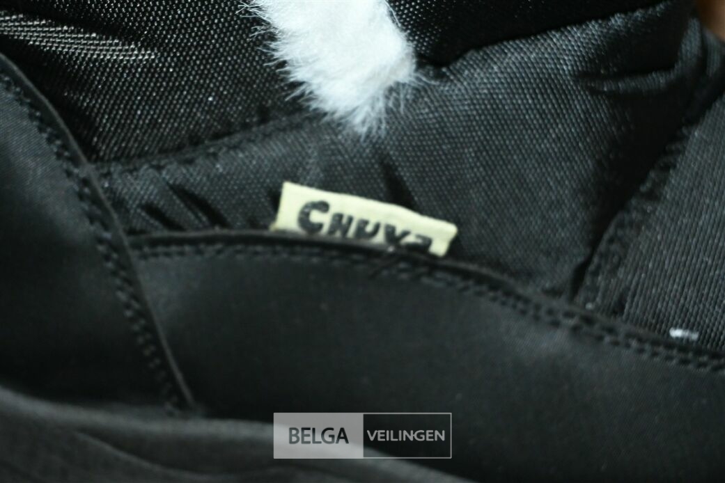± 7 Snowboots CHUVA – foto 4 – kavel bij Belga Veilingen, Lummen