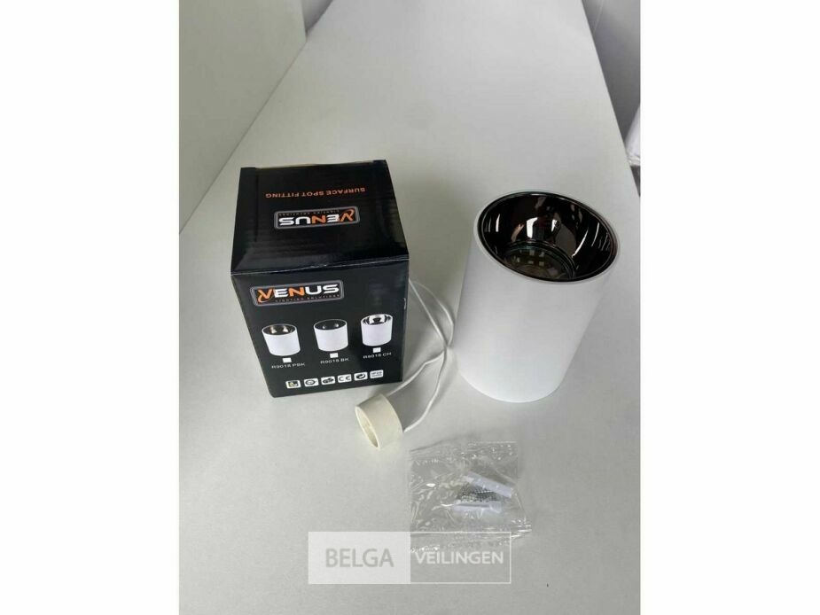 10 x Downlight Fitting – Opbouwarmatuur – GU10 – Vierkant – Wit/Chroom – foto 5 – kavel bij Belga Veilingen
