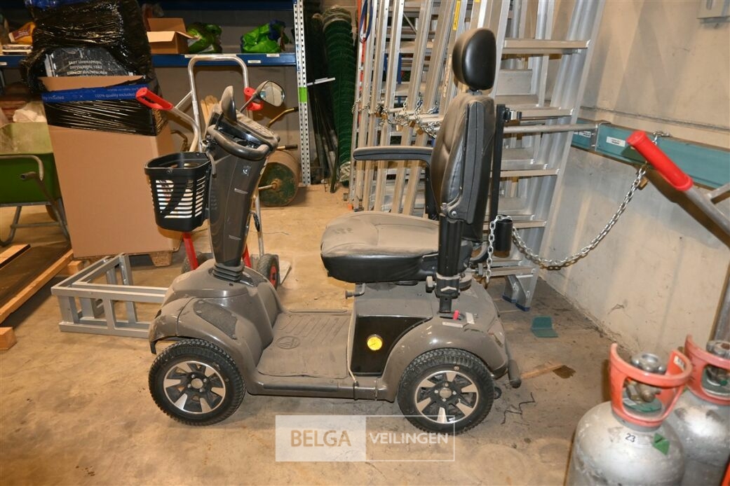 CAPRO scootmobiel – foto 3 – kavel bij Belga Veilingen