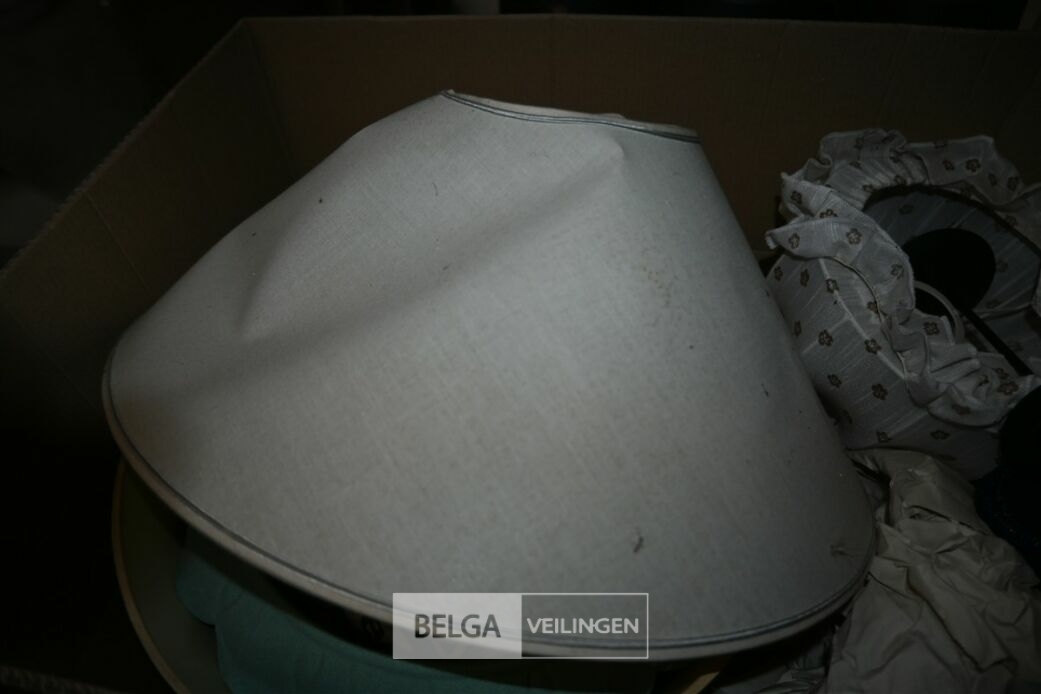± 2 Dozen huisgerief – foto 5 – kavel bij Belga Veilingen, Lummen