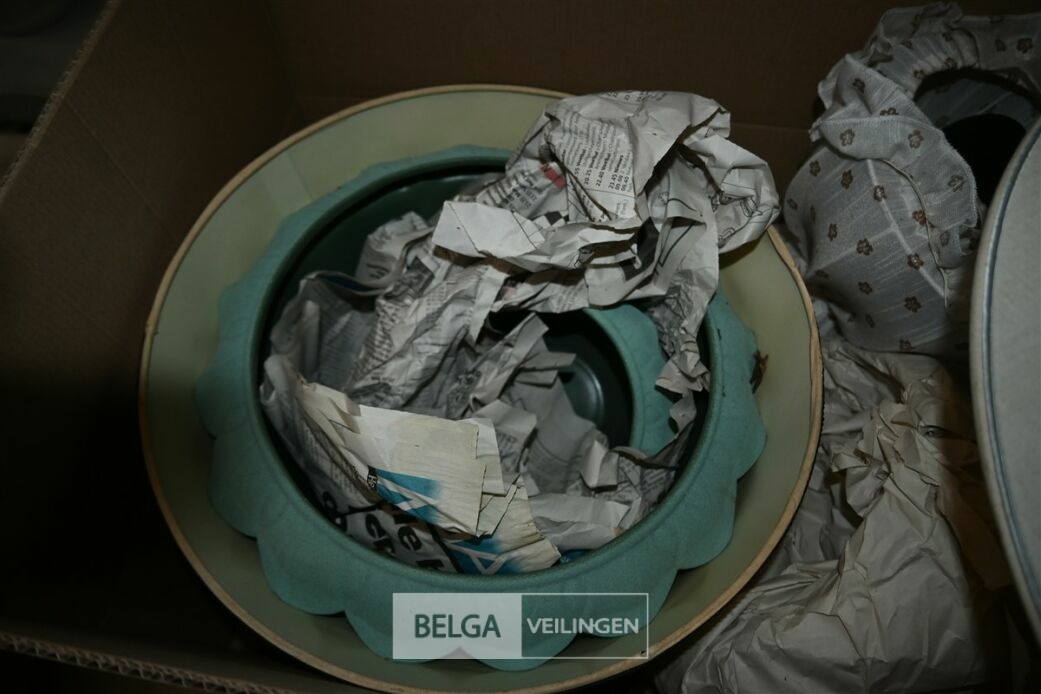 ± 2 Dozen huisgerief – foto 7 – kavel bij Belga Veilingen, Lummen