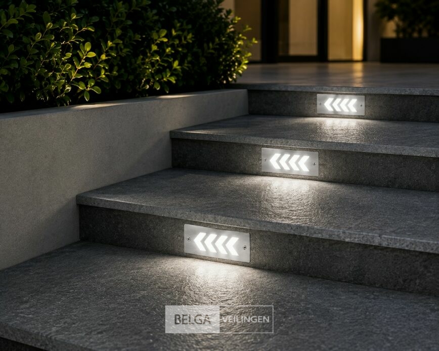 6 x LED Trapverlichting 3W - 6400K Koud Wit – IP54 – BERIL – foto 2 – kavel bij Belga Veilingen