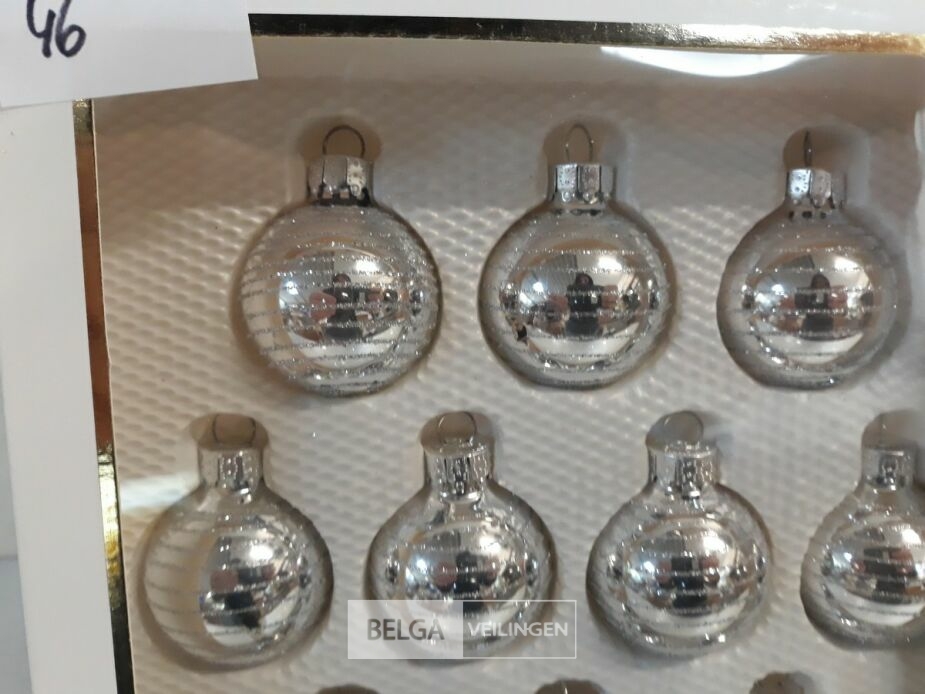 2 x Kerstballen glas 10 stuks 3,5 cm zilver – foto 4 – kavel bij Belga Veilingen, Oudsbergen