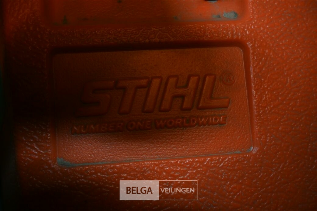 ± 4 Lege kettingzaagboxen STIHL – foto 5 – kavel bij Belga Veilingen