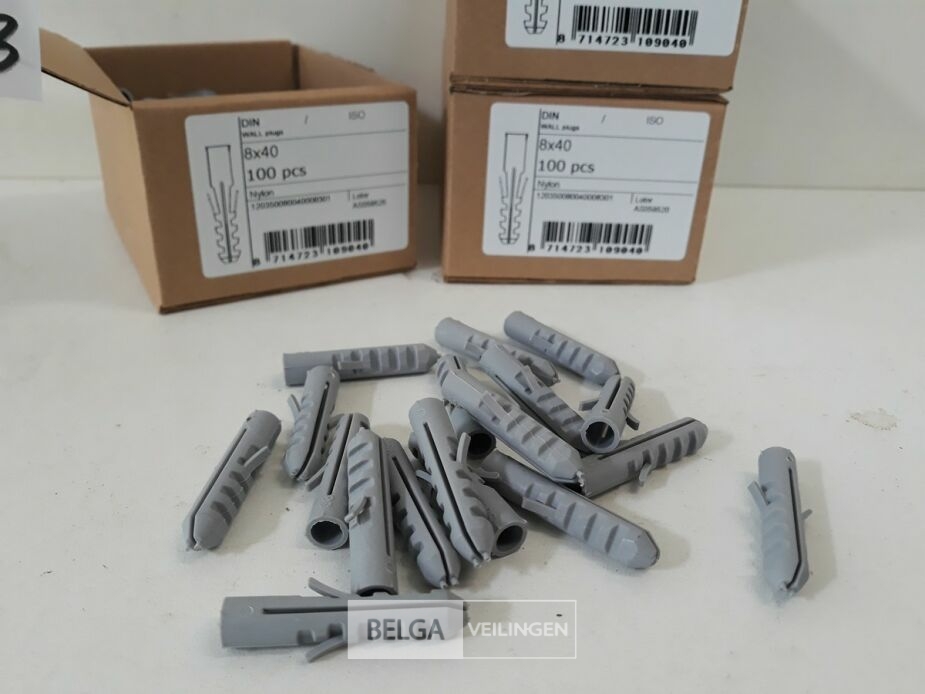 3 x Muurplug nylon 8 mm 100 stuks – foto 3 – kavel bij Belga Veilingen, Oudsbergen