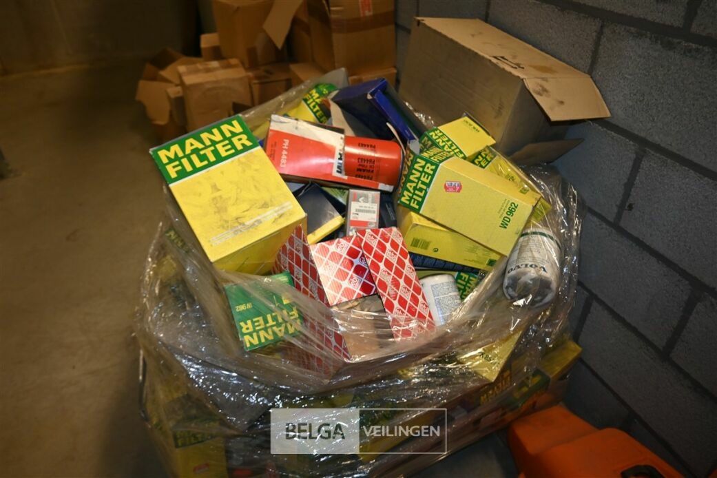 Partij filters + remblokken – foto 2 – kavel bij Belga Veilingen