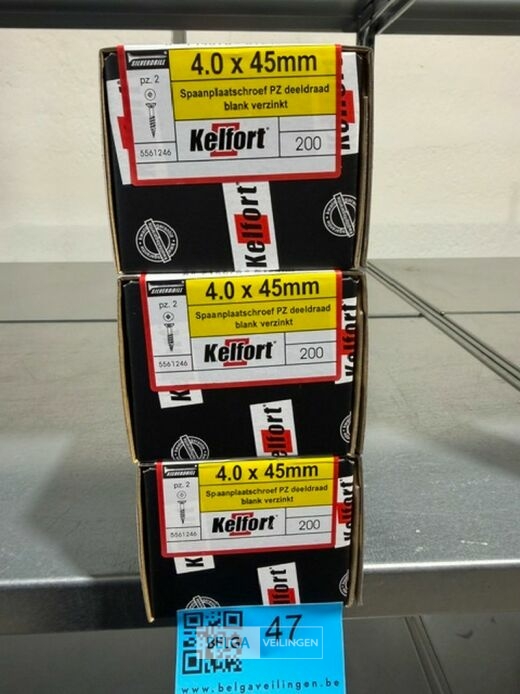 Kelfort spaanplaatschroef 4x45 torx - deeldraad 3x 200st – foto 2 – kavel bij Belga Veilingen, Bree