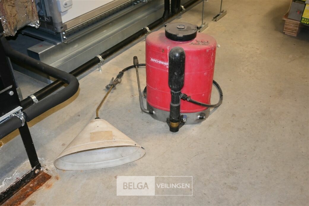 Rugsproeiers BIRCHMEIER – foto 2 – kavel bij Belga Veilingen