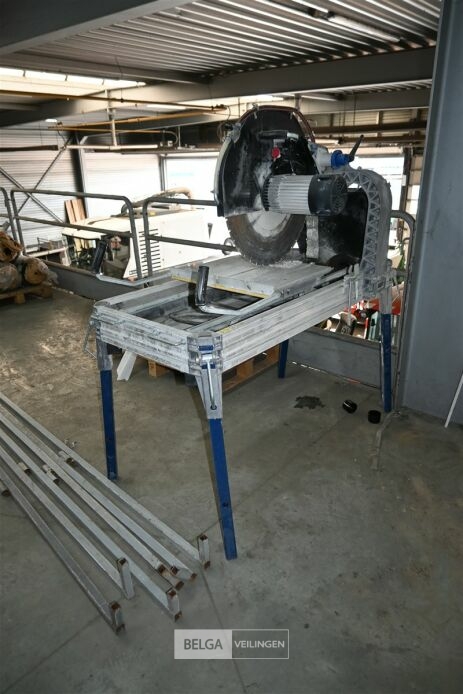 CARAT steenzaagmachine – foto 4 – kavel bij Belga Veilingen