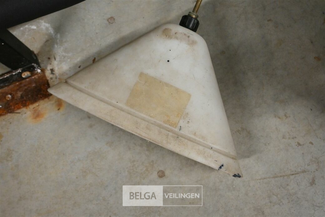 Rugsproeiers BIRCHMEIER – foto 6 – kavel bij Belga Veilingen