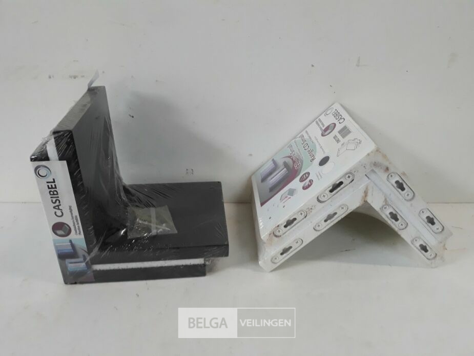 2 x Wandrek duo 1 set wit + 1 set zwart – foto 3 – kavel bij Belga Veilingen, Oudsbergen