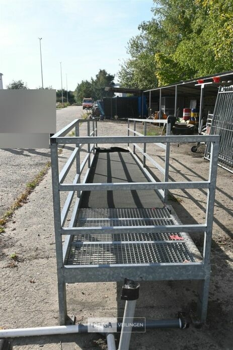 Loopbrug – foto 3 – kavel bij Belga Veilingen