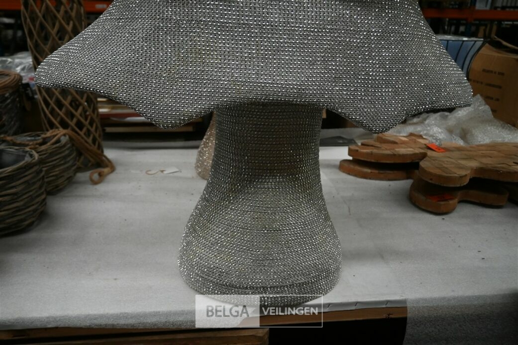 Zilveren glitter kerstboom – foto 5 – kavel bij Belga Veilingen, Lummen