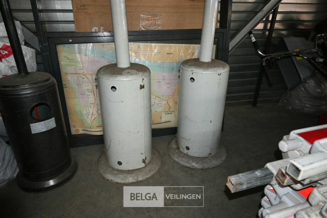 Partij terrasverwarmers (4x) – foto 7 – kavel bij Belga Veilingen