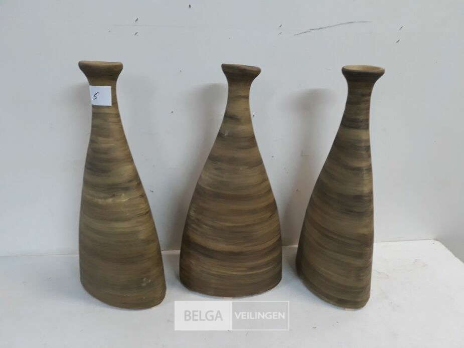 3 x Deco vaas terracotta 40 cm – foto 2 – kavel bij Belga Veilingen, Oudsbergen