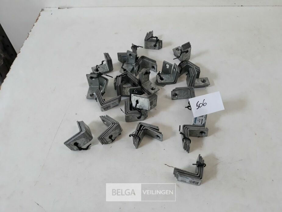 24 x Stoelhoek 25x25 4 stuks – foto 2 – kavel bij Belga Veilingen, Oudsbergen