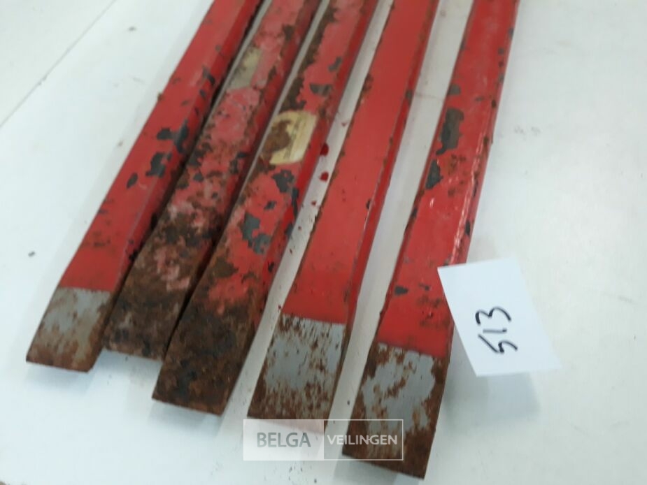 5 x Steenbeitel plat 30 cm – foto 3 – kavel bij Belga Veilingen, Oudsbergen