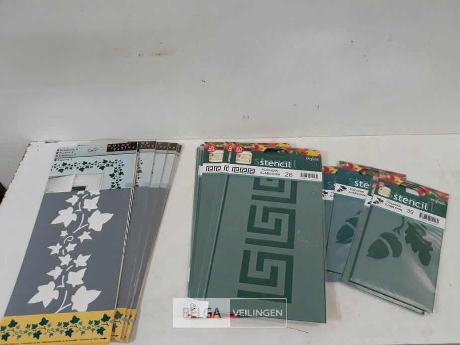 23 x Sjablonen 6 assorti – foto 2 – kavel bij Belga Veilingen, Oudsbergen