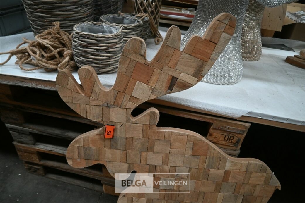 Houten eland – foto 3 – kavel bij Belga Veilingen, Lummen