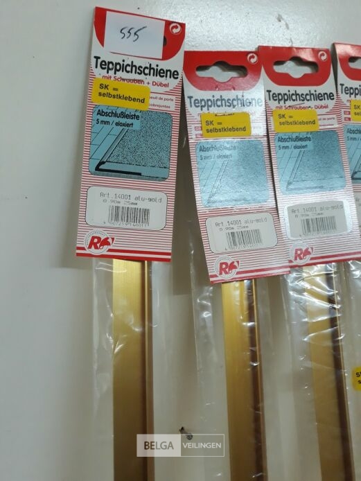 5 x Tapijt eindprofiel alu 90 cm – foto 4 – kavel bij Belga Veilingen, Oudsbergen