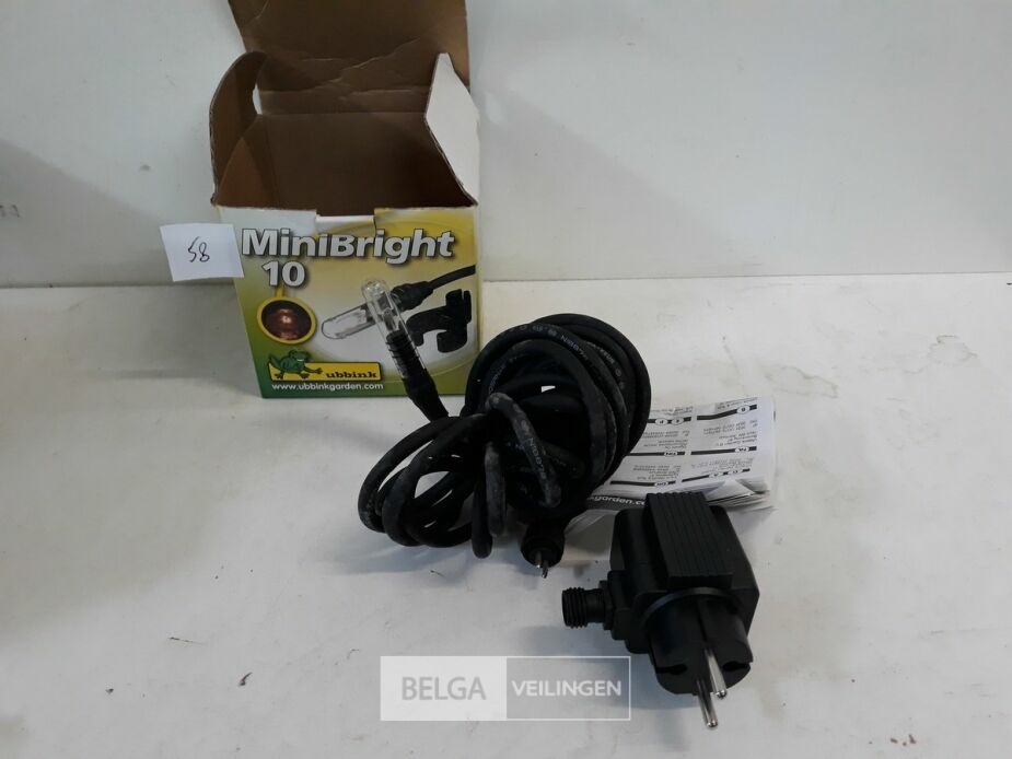 1 x Fonteinverlichting met transfo 10W – foto 2 – kavel bij Belga Veilingen, Oudsbergen