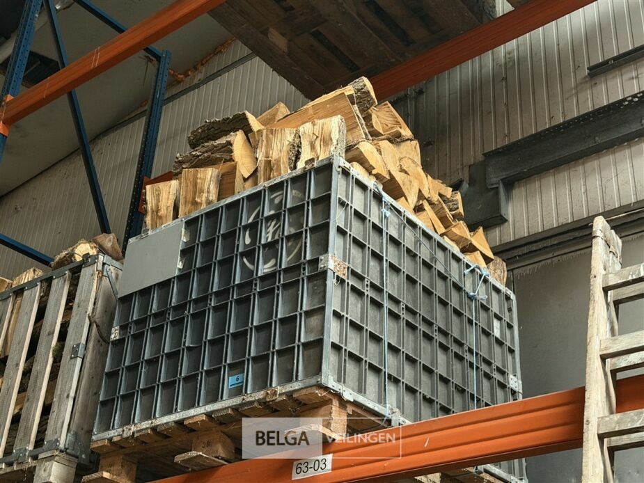 1 Palletbox hard hout – foto 2 – kavel bij Belga Veilingen, Lummen