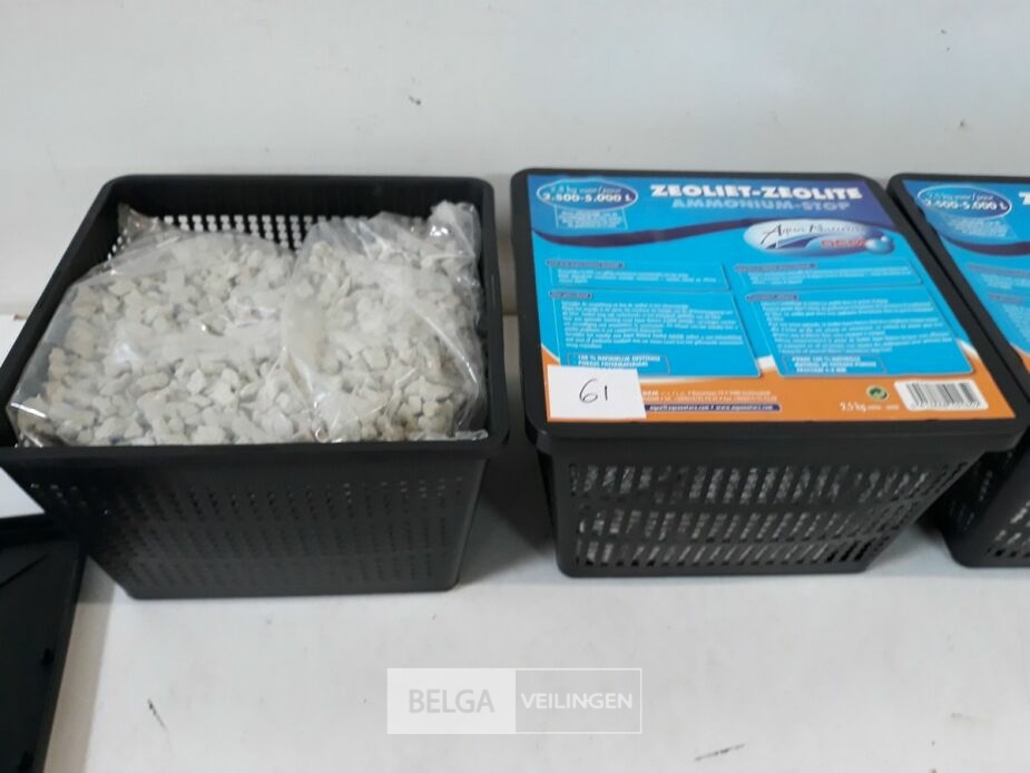 3 x Zeoliet 2,5 kg helpt algengroei voorkomen – foto 3 – kavel bij Belga Veilingen, Oudsbergen
